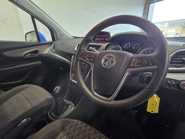 2015 Vauxhall Mokka 1.6i Tech Line 5dr HATCHBACK PETROL Manual