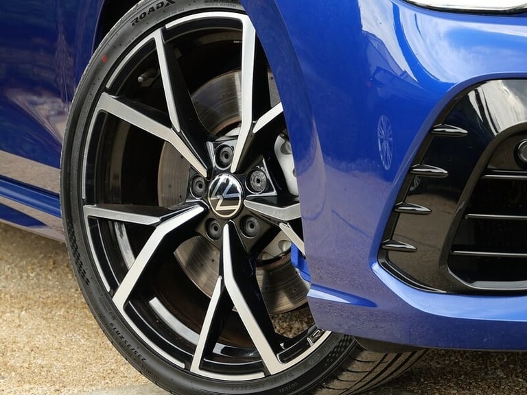 2023 Volkswagen Golf 2.0 TSI R Hatchback 5dr Petrol DSG 4Motion Euro 6 (s/s) (320 ps) Hatchback P...