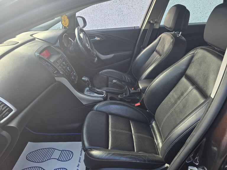 Vauxhall, ASTRA, Hatchback, 2014, Other, 1956 (cc), 5 doors