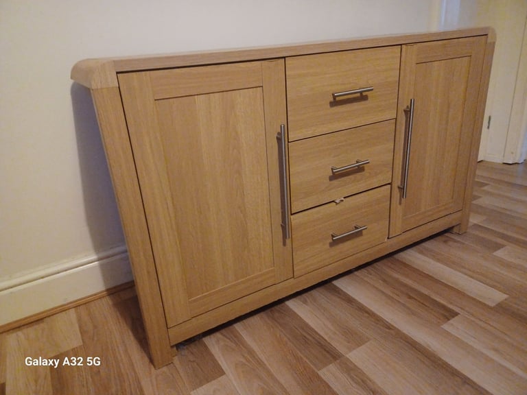 Bedroom unit