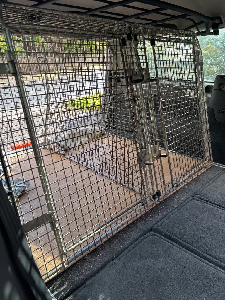 Dog Car Cage - Volvo Xc70/ Estate