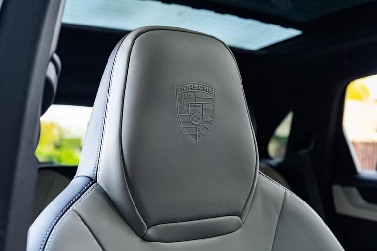 2023 Porsche Cayenne 3.0 V6 E-Hybrid 25.9kWh TiptronicS 4WD Euro 6 (s/s) 5dr ESTATE Petrol/Electr...
