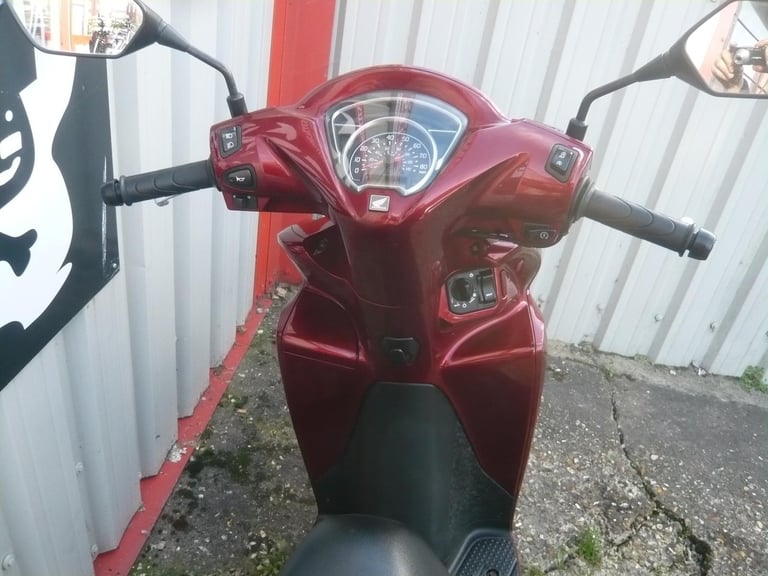 Honda Vision 110 2021 Learner Legal Moped Scooter NSC 125 sh Speed Bike gts R S 