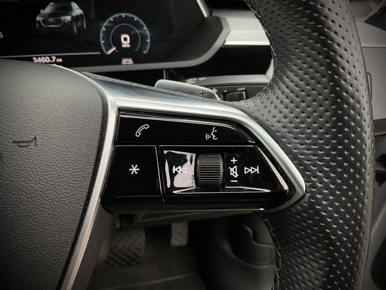 2022 Audi e-tron 300kW 55 Quattro 95kWh S Line 5dr Auto ESTATE ELECTRIC Automatic