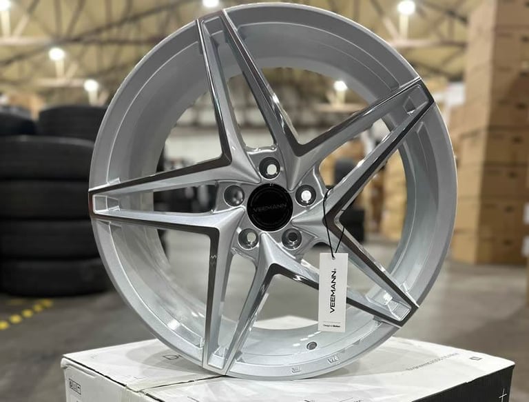 image for 19" Veemann V-FS46 Alloy Wheel & Tyre Package 