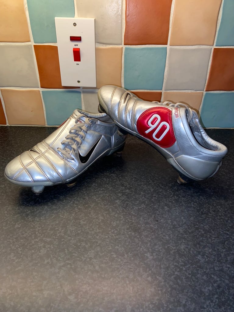 Nike Total 90 III Air Zoom Football Boots T90 Silver RARE - UK 6 | in  Portadown, County Armagh | Gumtree