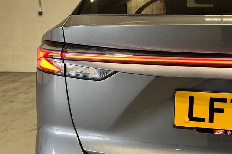 2025 MG MG HS 1.5 T-GDI Trophy 5dr DCT ESTATE PETROL Automatic