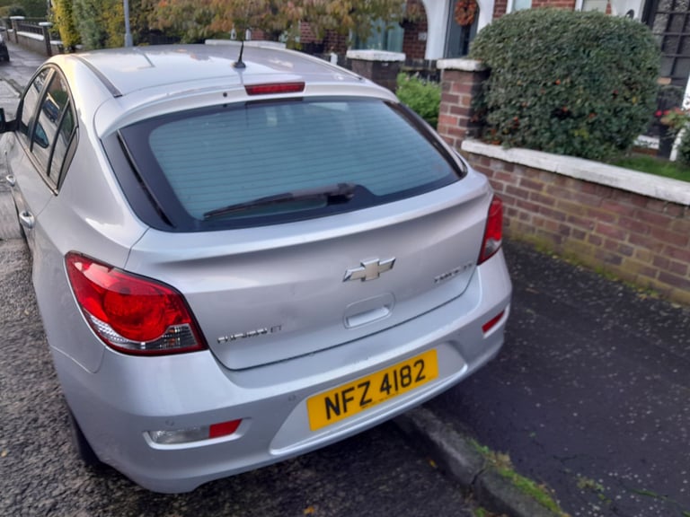 Chevrolet, CRUZE, Hatchback, 2013, Manual, 1598 (cc), 5 doors