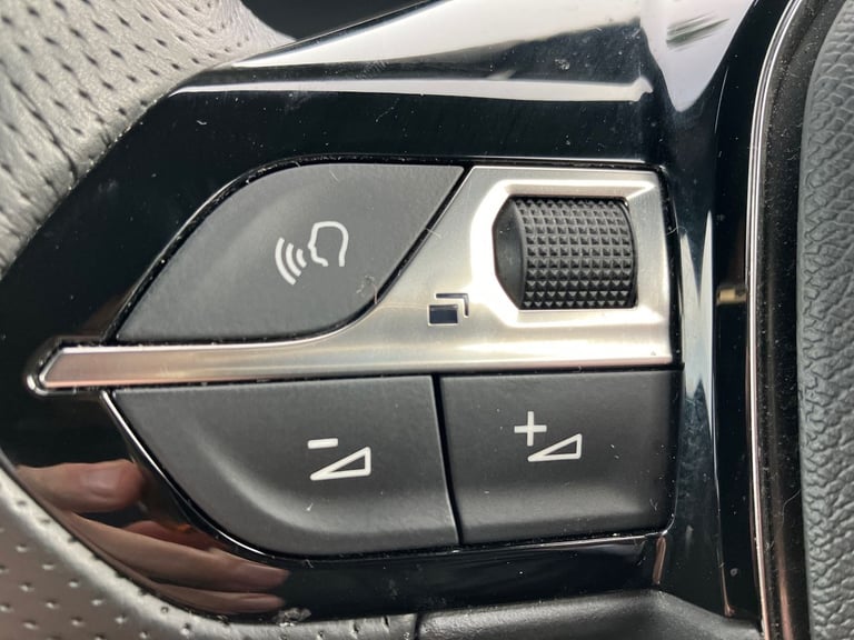 2022 Peugeot 2008 1.2 PureTech 130 GT 5dr Estate PETROL Manual