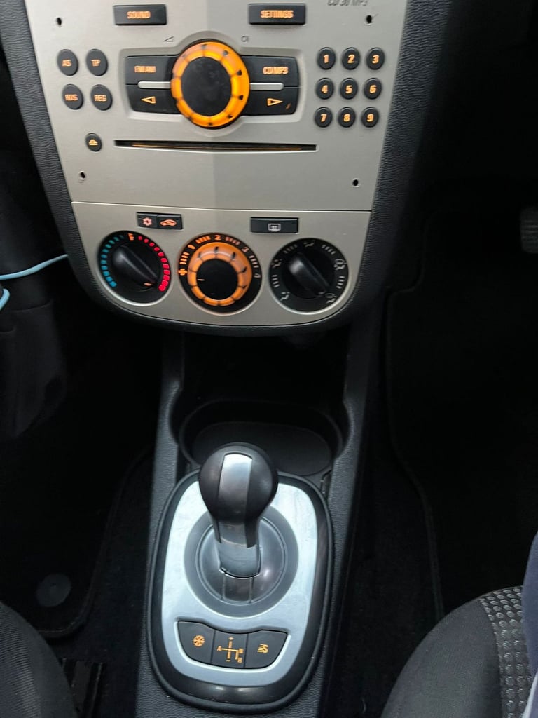 Vauxhall, CORSA, Hatchback, 2009, Semi-Auto, 1229 (cc), 5 doors