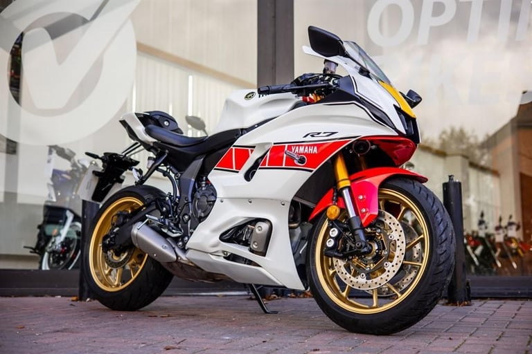 image for Yamaha R7 50TH ANNIVERSARY ! DELIVERY MILES ! STUNNING