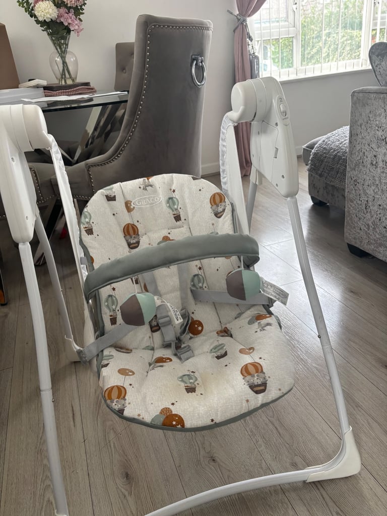 Free battery operated baby swing (no batteries) 