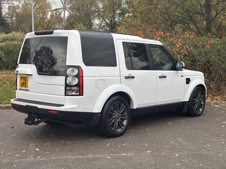 2016 Land Rover Discovery 3.0 SDV6 Graphite 5dr Auto ESTATE DIESEL Automatic