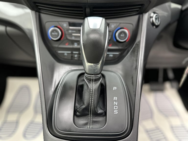 2019 Ford Kuga 2.0 TDCi 180 5dr Auto HATCHBACK DIESEL Automatic