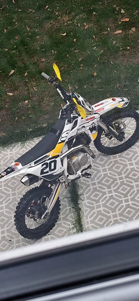 yx 125cc pitbike