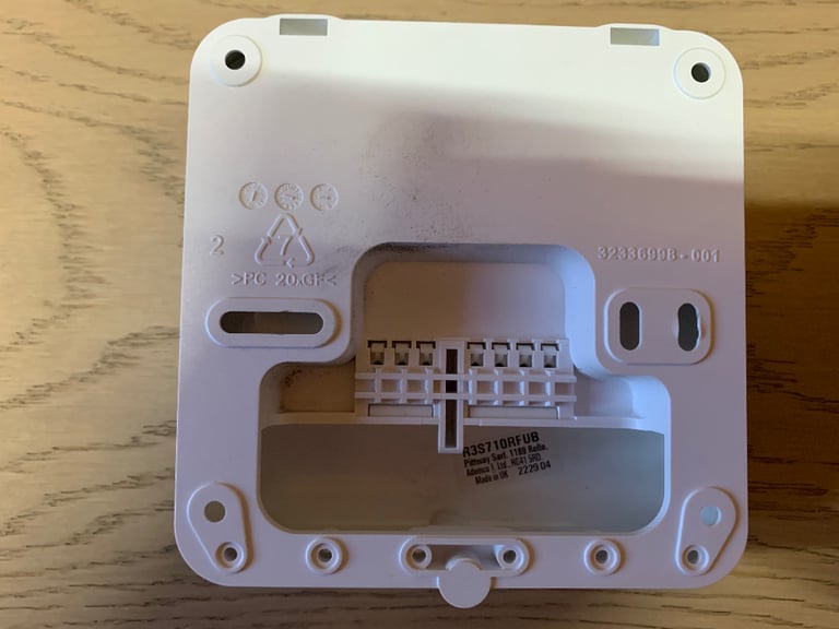 Honeywell Thermostat new used for 2 months collection  Orpington