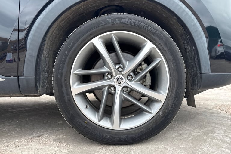 2021 MG MG HS 1.5 T-GDI Exclusive 5dr DCT Estate PETROL Automatic