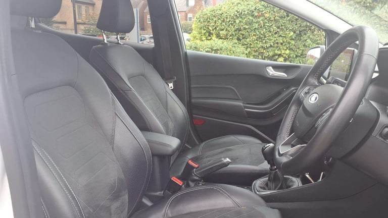2022 Ford Fiesta 1.0 EcoBoost Hybrid mHEV 125 Titanium X 5dr Hatchback Petrol Manual