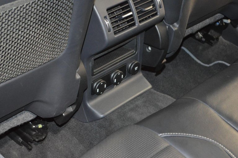 JAGUAR F-PACE 2.0 D180 Chequered Flag Auto AWD Euro 6 (s/s) 5dr 2019