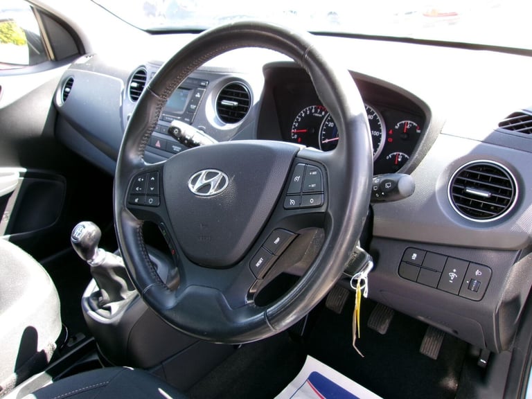 2018 Hyundai i10 1.0 SE Euro 6 5dr HATCHBACK Petrol Manual