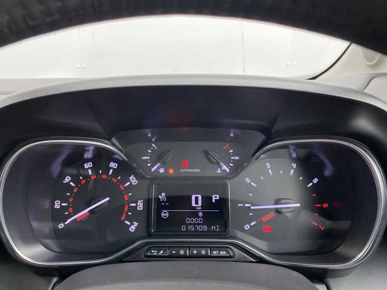 2024 Citroen C3 Aircross 1.2 PureTech PLUS EAT6 Euro 6 (s/s) 5dr MPV Petrol Automatic