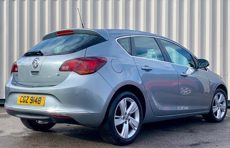 2016 Vauxhall Astra 1.6i SRi Euro 6 5dr HATCHBACK Petrol Manual