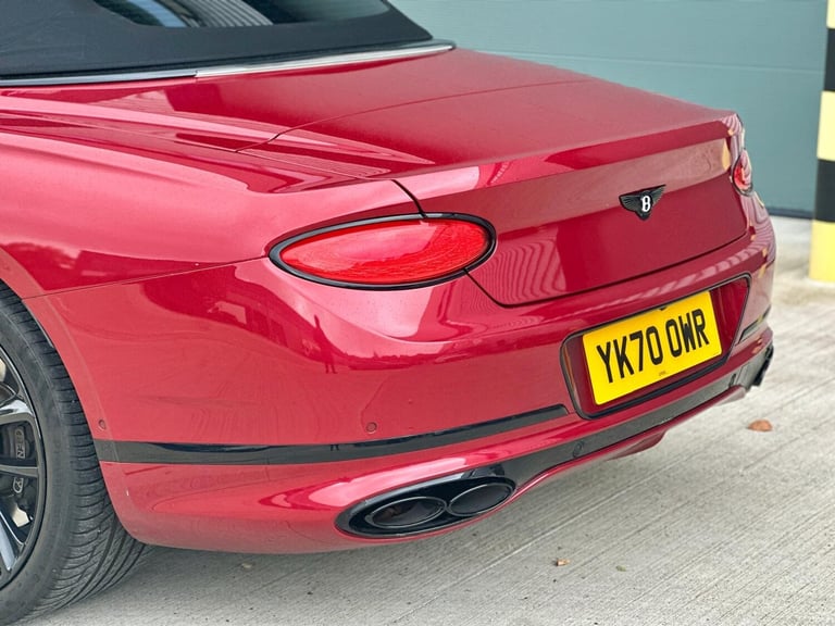 2020 (70) BENTLEY CONTINENTAL GTC 4.0 V8 2dr Auto