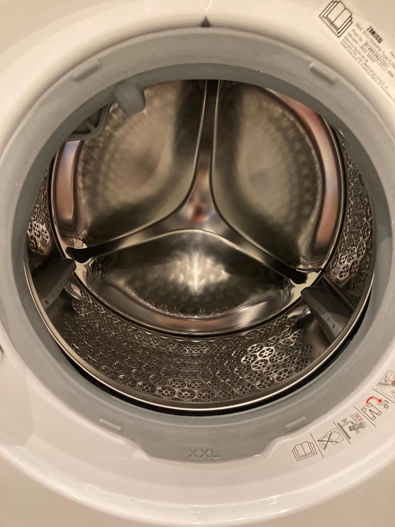 NEW Zanussi Freestanding Washer Dryer ZWD76NB4PW 7/kg/4kg 1600rpm White IG110ZD