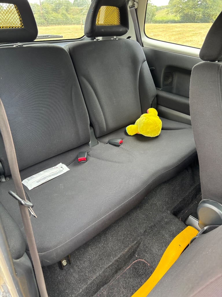 Suzuki, IGNIS, Hatchback, 2004, Manual, 1490 (cc), 3 doors