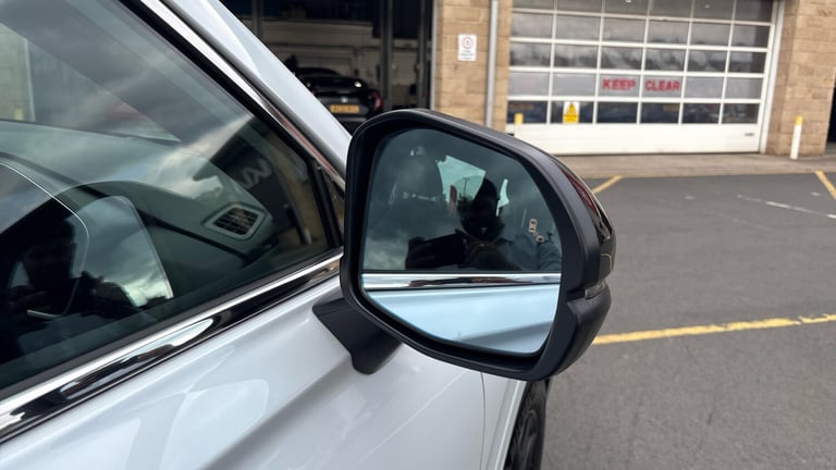 2025 Honda CR-V 2.0 ePHEV Advance Tech 5dr eCVT Estate Estate Hybrid Automatic