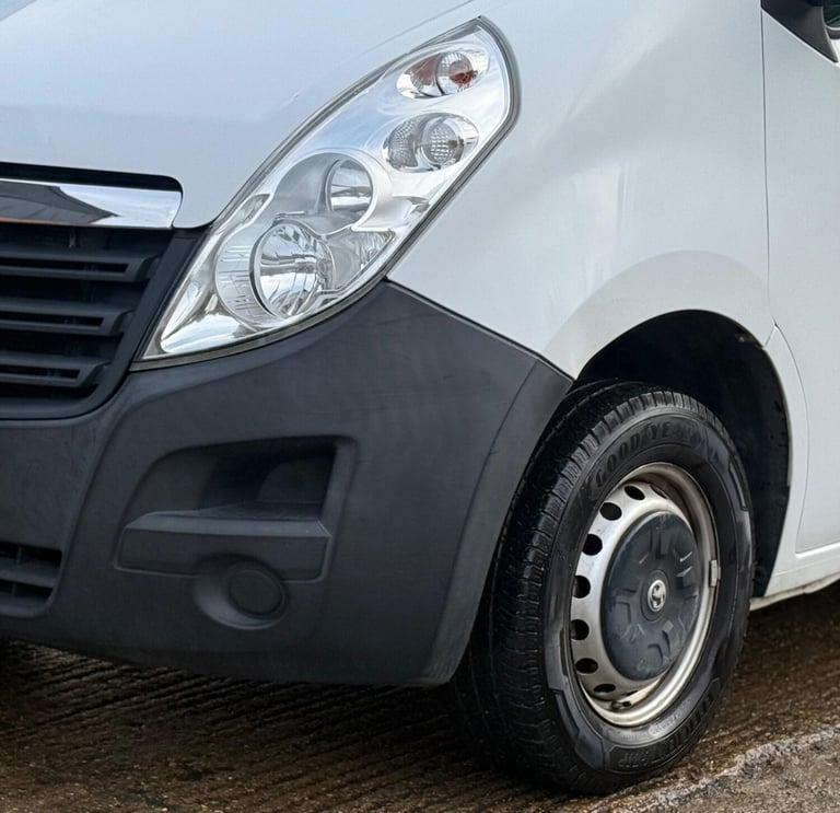 2015 Vauxhall Movano 2.3 CDTi 3500 BiTurbo ecoFLEX FWD L3 H2 Euro 5 (s/s) 5dr