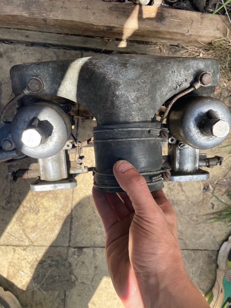Car carbs 
