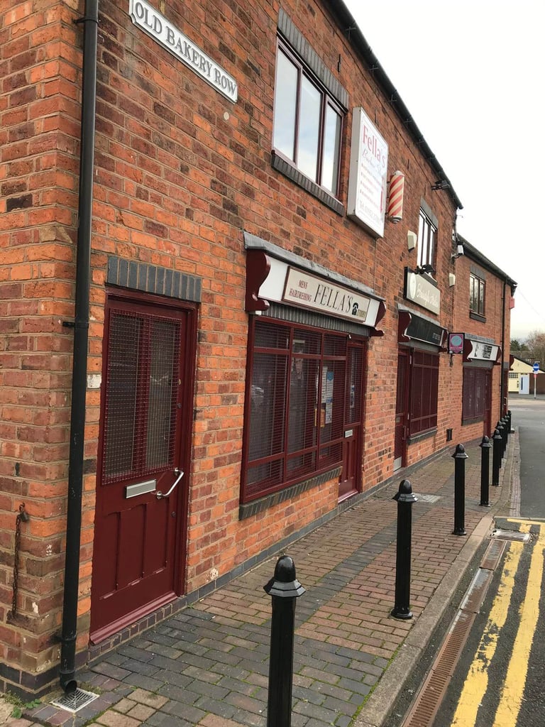 Commercial lock up / shop in Wellington 