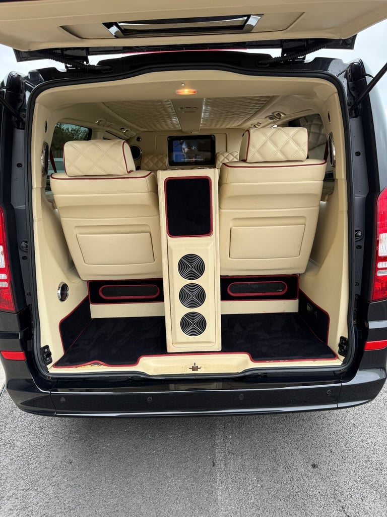 MERCEDES-BENZ VIANO 3.0 CDI V6 AMBIENTE AUTO BUILT FOR WAYNE ROONEY ***NO VAT***