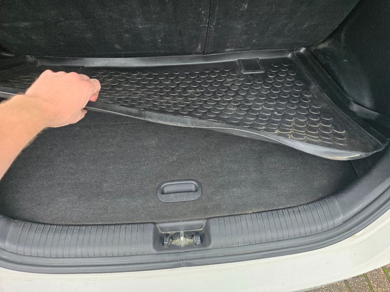 Hyundai, IX20, MPV, 2012, Manual, 1396 (cc), 5 doors