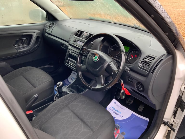 2012 Skoda Fabia 1.6 TDI CR 90 SE Plus 5dr ESTATE Diesel Manual