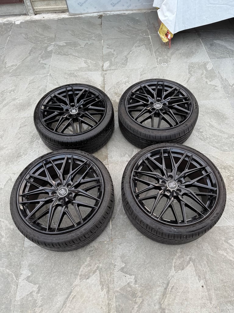 20inch alloy wheels 