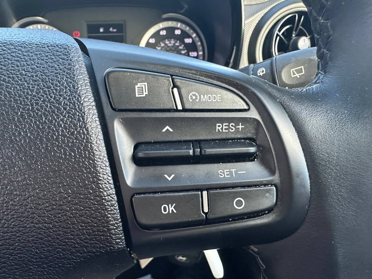 2022 Hyundai i10 1.0 MPi SE Connect 65ps 5dr Hatchback PETROL Manual