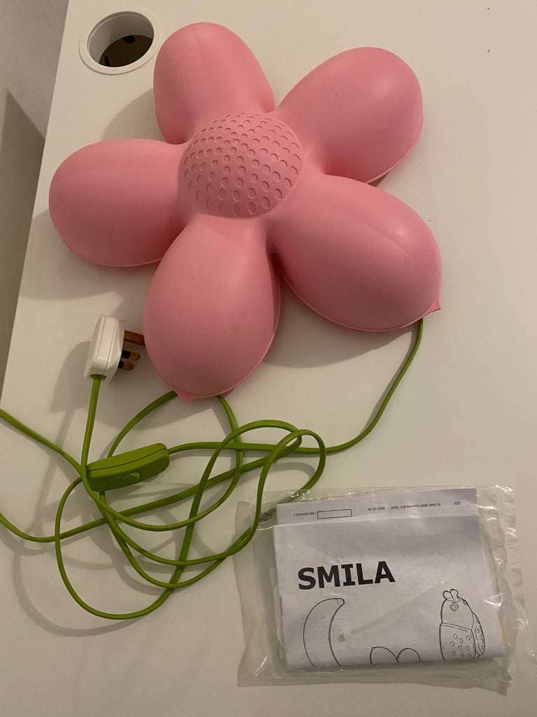 IKEA flower wall light-FREE