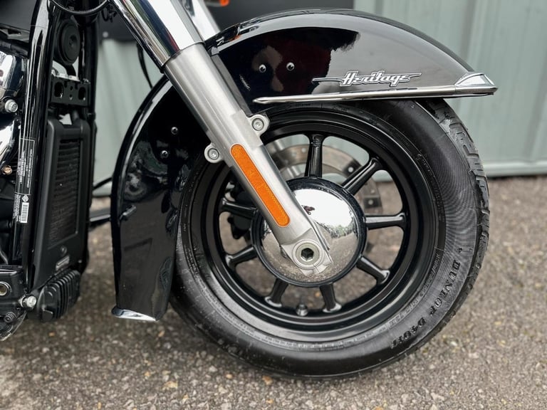 2022/22 Harley-Davidson Heritage Classic 114 1868 Motorcycle 