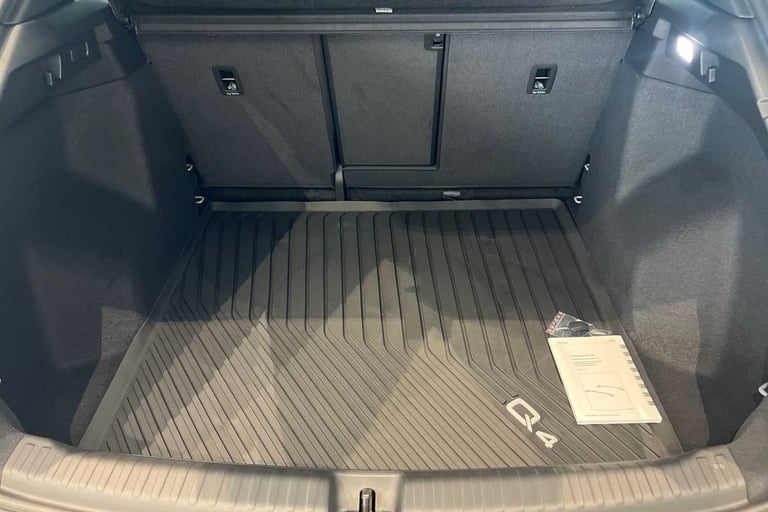 2025 Audi Q4 e-tron 250kW 55 Quattro 82kWh S Line 5dr Auto [Leather] SUV Electric Automatic