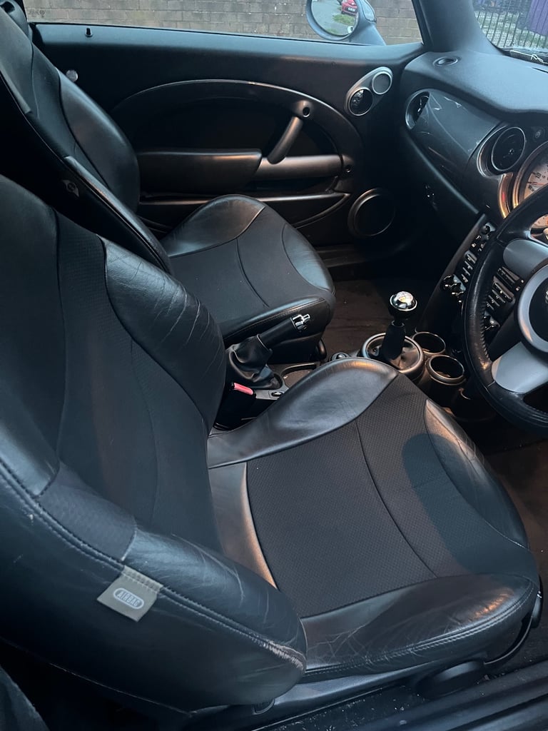 Mini Cooper s r50 r52 r53 half leather seats interior 