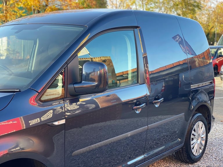 2016 Volkswagen Caddy DOUBLE BED—STOVE—AWNING—CRUISE PANEL VAN Diesel Manual