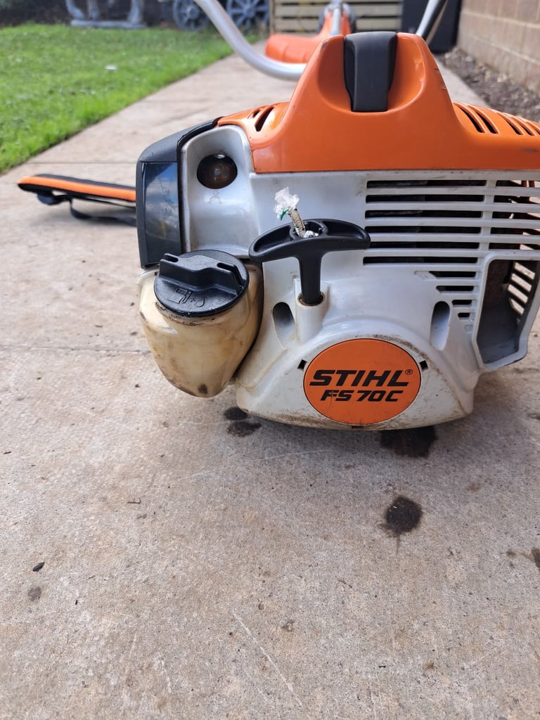 Stihl FS70C strimmer 