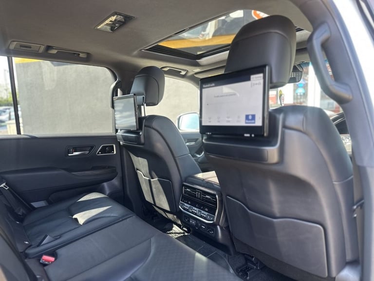 2024 74 TOYOTA LAND CRUISER 3.3L TWIN-TURBO DIESEL 300 V6 TD AUTO SAHARA ZX DIES