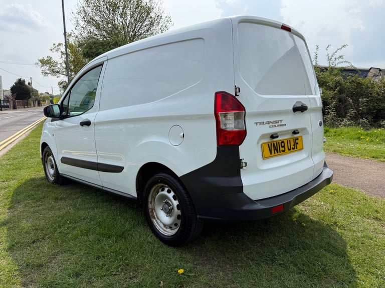 2019 Ford Transit Courier 1.5 TDCi Van [6 Speed] 15 FORD DEALER SERVICES CAMBELT REPLACED PLUS VA...