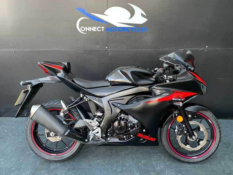 SUZUKI GSXR 125 LOW MILEAGE LEARNER LEGAL HPI CLEAR
