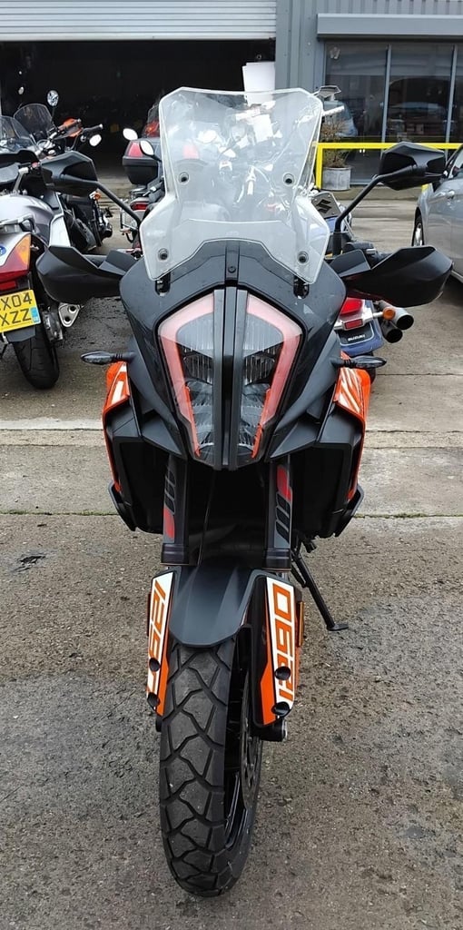2019 19 KTM 1290 SUPER ADVENTURE S 18 CLEAN FSH NEW MOT TOURER