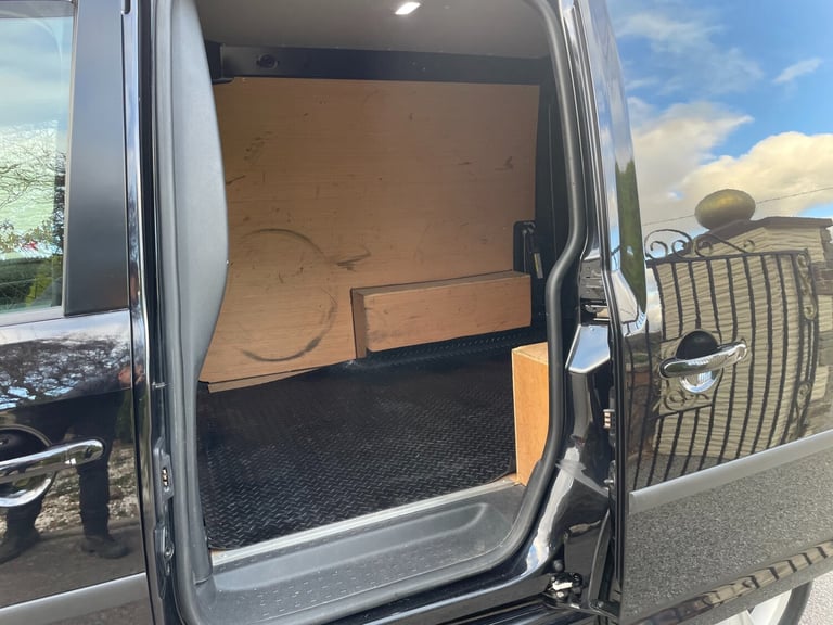 2020 Volkswagen Caddy 2.0 TDI BlueMotion Tech 150PS Highline Nav Van DSG PANEL VAN Diesel Automatic