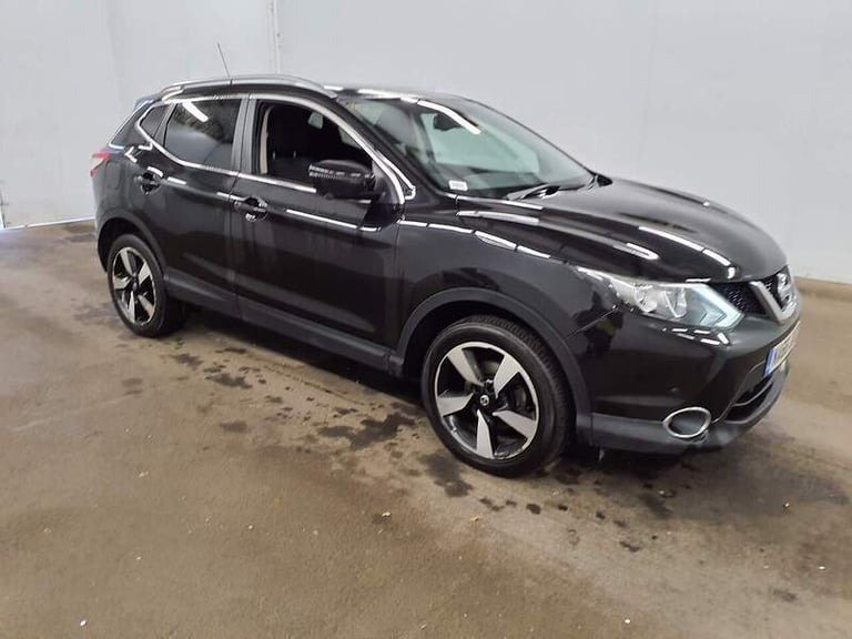 image for 2016 Nissan Qashqai 1.5 dCi N-Connecta 5dr HATCHBACK DIESEL Manual